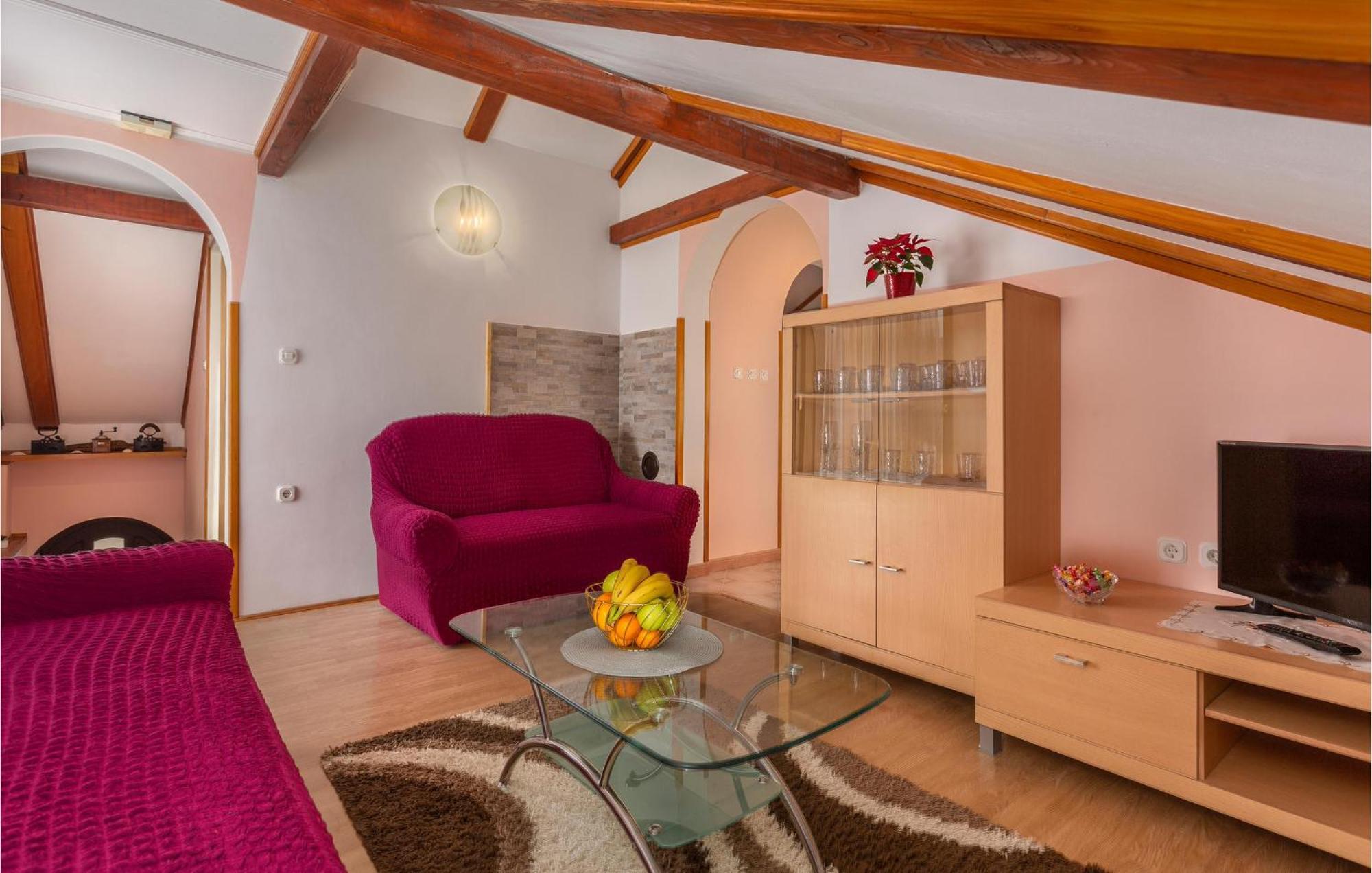 Beautiful Apartment In Matulji With Wifi Exteriör bild